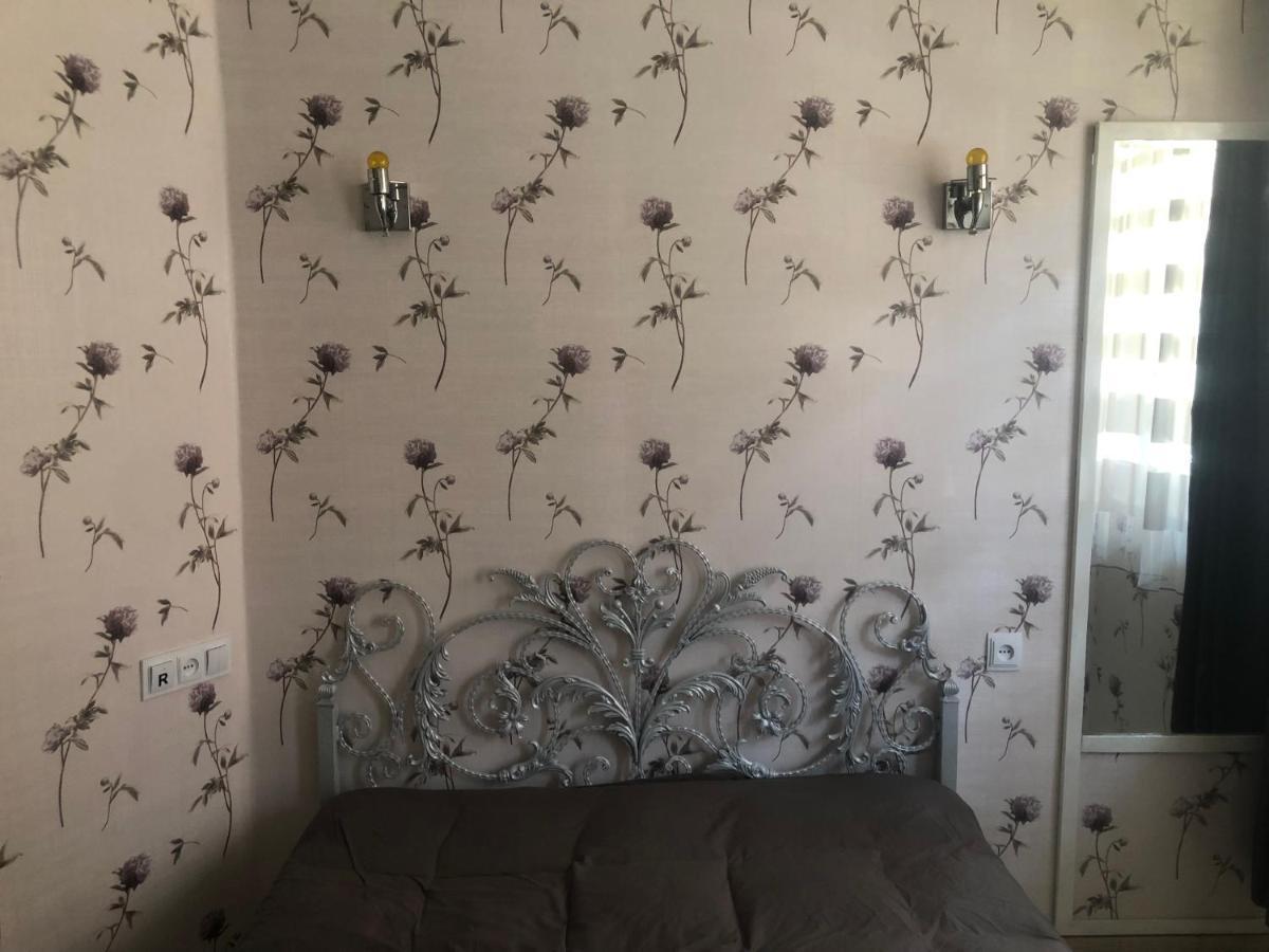 Appartment In Old Tbs, Near Holy Trinity Cathedral Tbilisi Exteriör bild